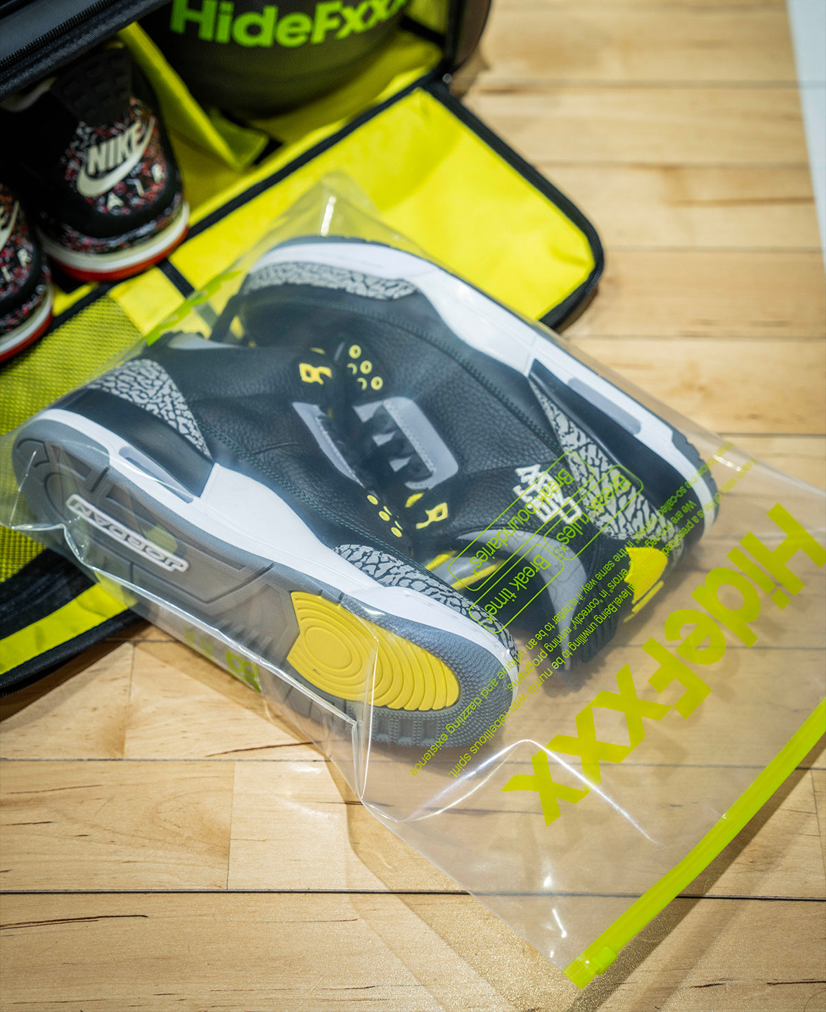 X-<br>Sneaker Zippered<br>Storage Bag